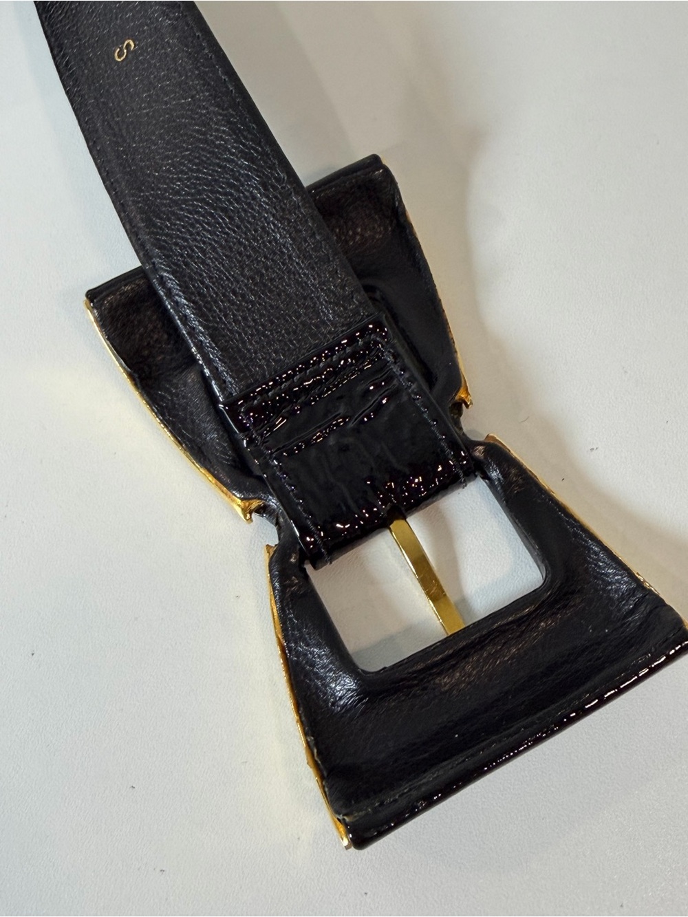 Oscar de la Renta USA Small Genuine Leather Black Bow Tie Gold Tone Belt Cute - Picture 6 of 13
